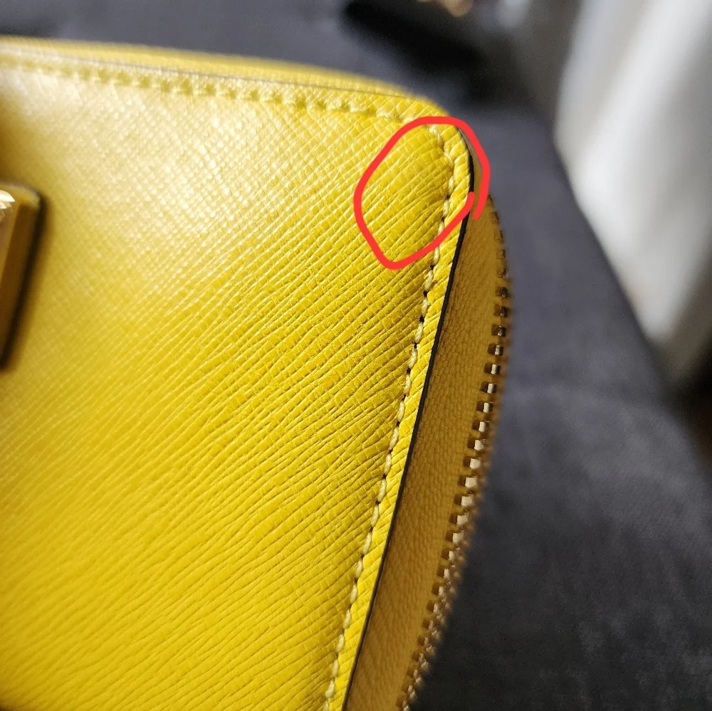 Preowned‎ Michael Kors yellow wristlet womens wallet